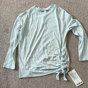 NWT lululemon athletica Light green Long Sleeve Top